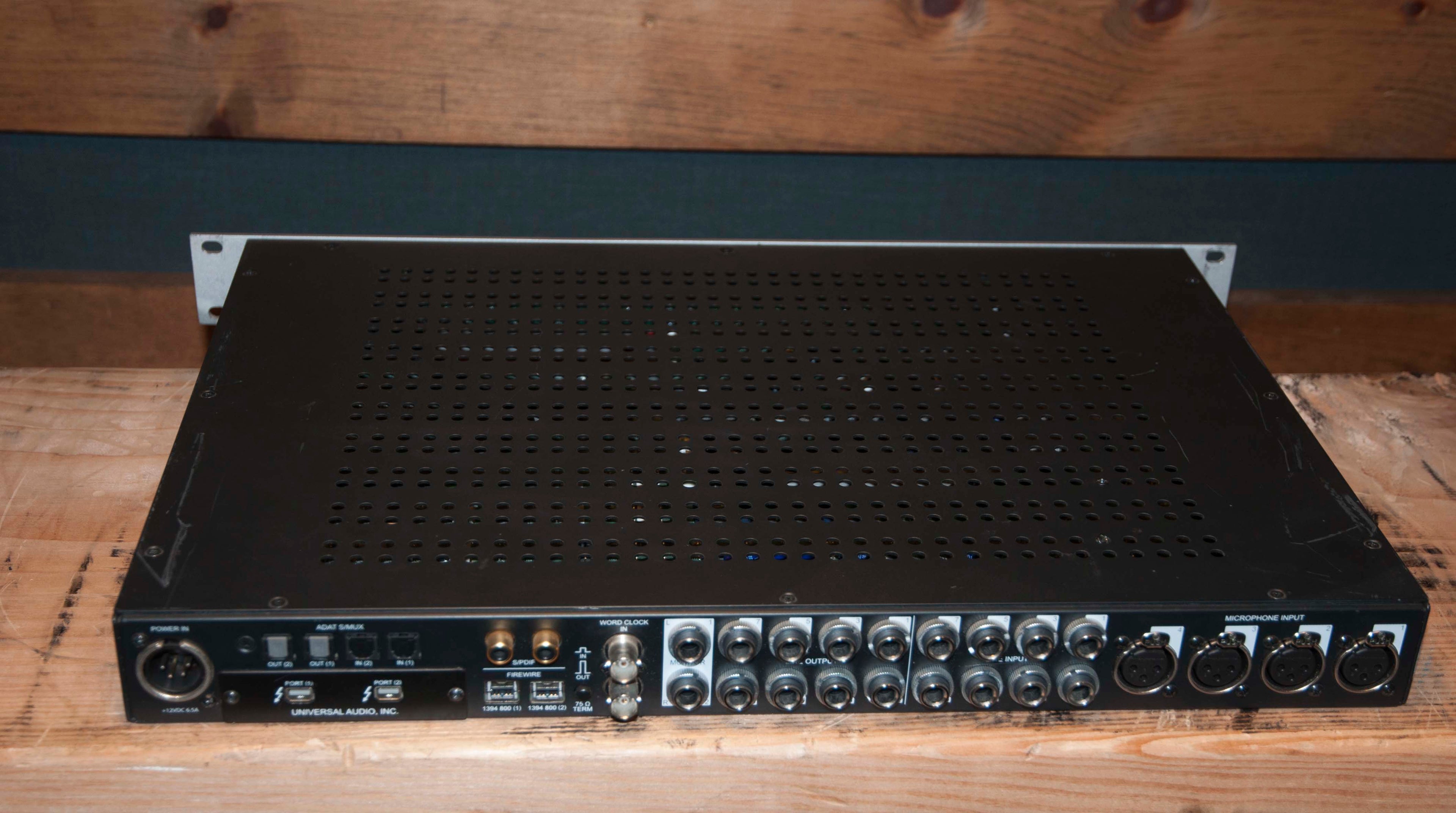 Universal Audio APOLLO QUAD Audio Interface with Thunderbolt